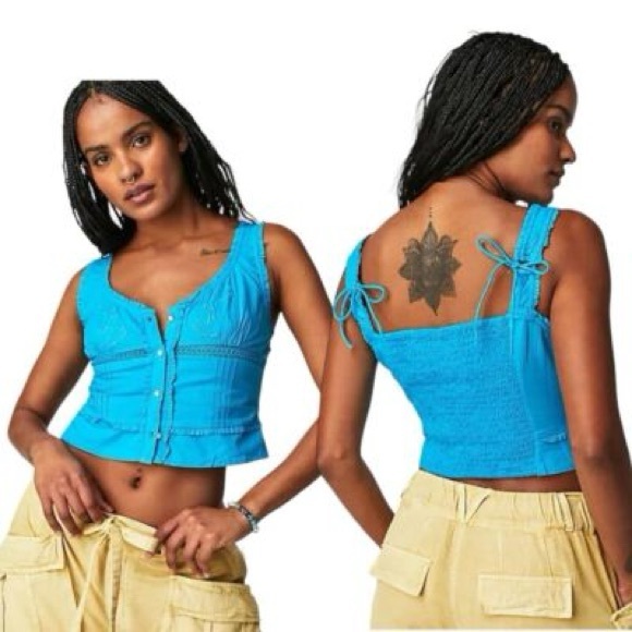 Free People Tops - Free People Kerry‎ Crop Top